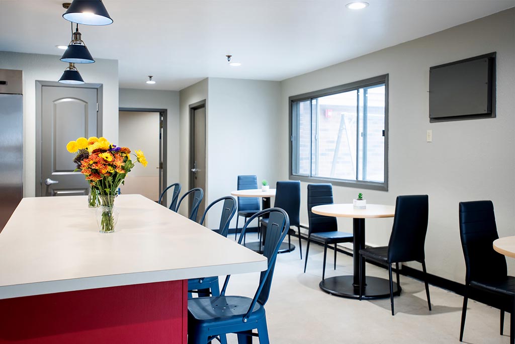 55th street apartment dining area